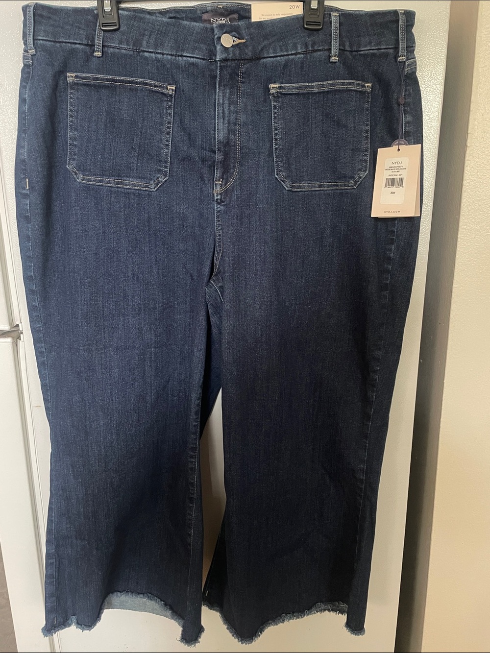 NYDJ 20W NWT Patchie Major Wide Leg Capri Sublime Inseam 23”